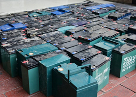 البطارية المنشورية