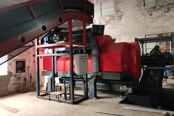 حالة معدات تقطيع النفايات الطبية الأوتوماتيكية بالكامل 2