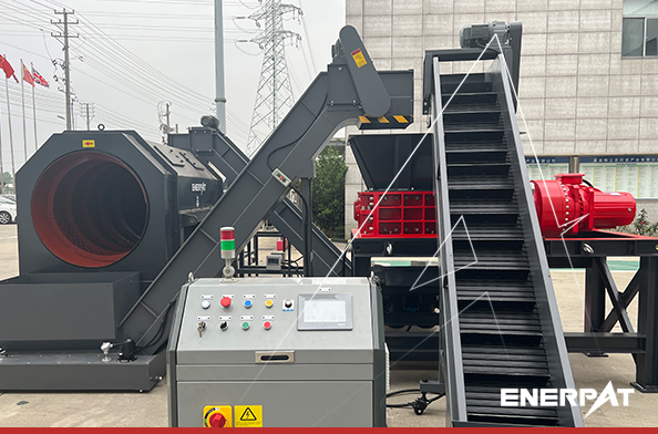 حالة نجاح ماكينة تقطيع رقائق الألومنيوم ENERPAT®