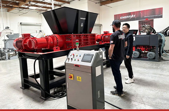 تعمل شركة رعاية صحية محلية على تحسين الأمان والكفاءة باستخدام جهازي التقطيع ذو العمودين ENERPAT MSB-E500